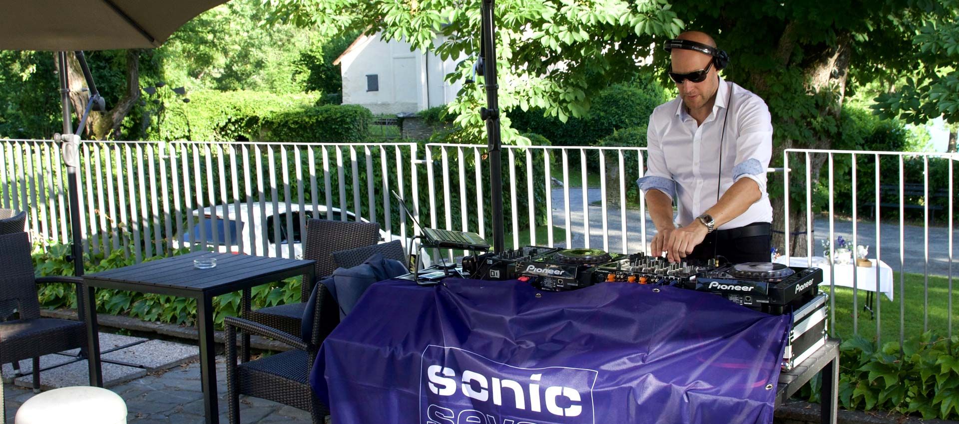 DJ Sonic Seven Agape Schloss Maria Loretto Klagenfurt Kärnten Wörthersee